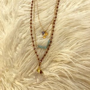 Beautiful multi detail necklace
